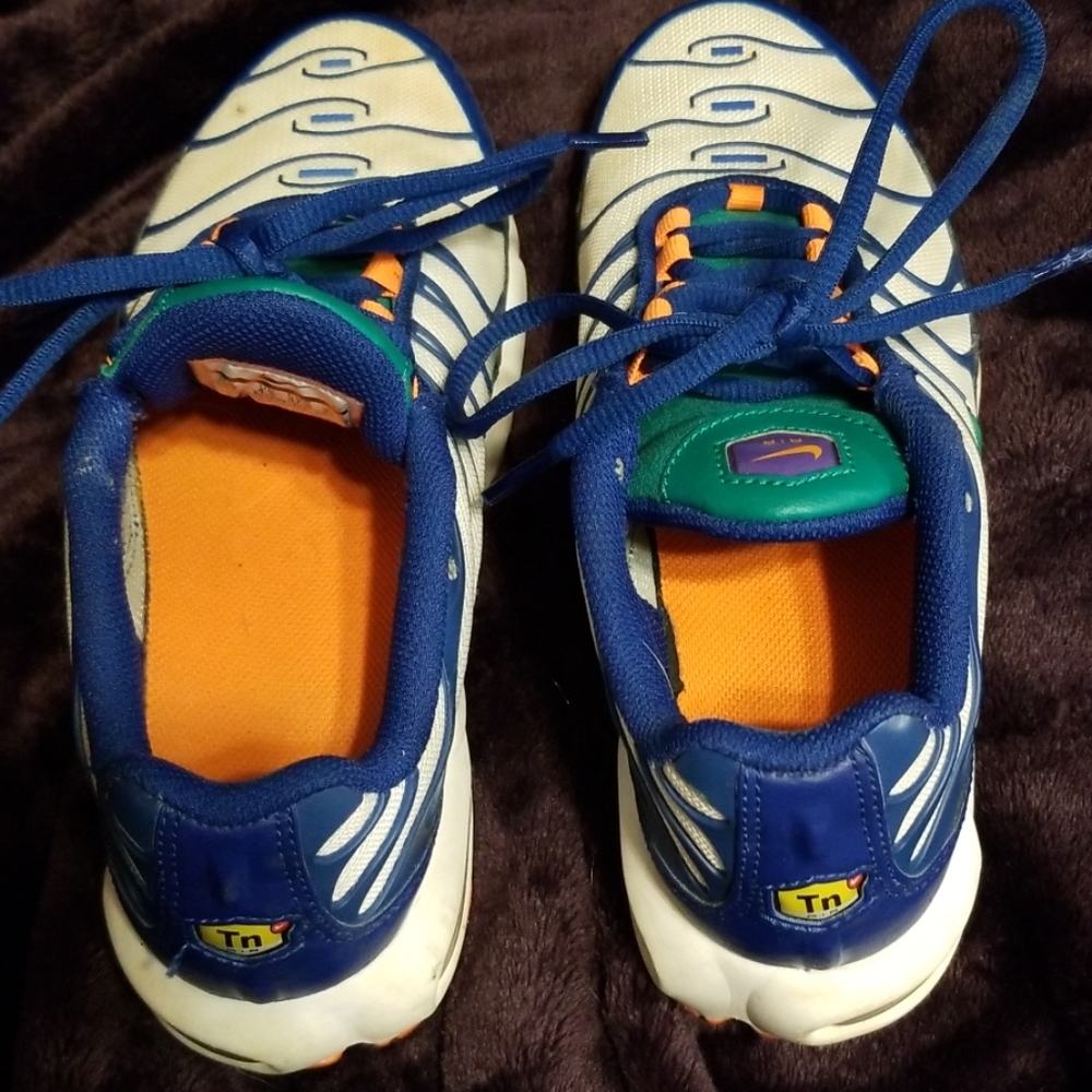 Nike air Tn, size 5 youth